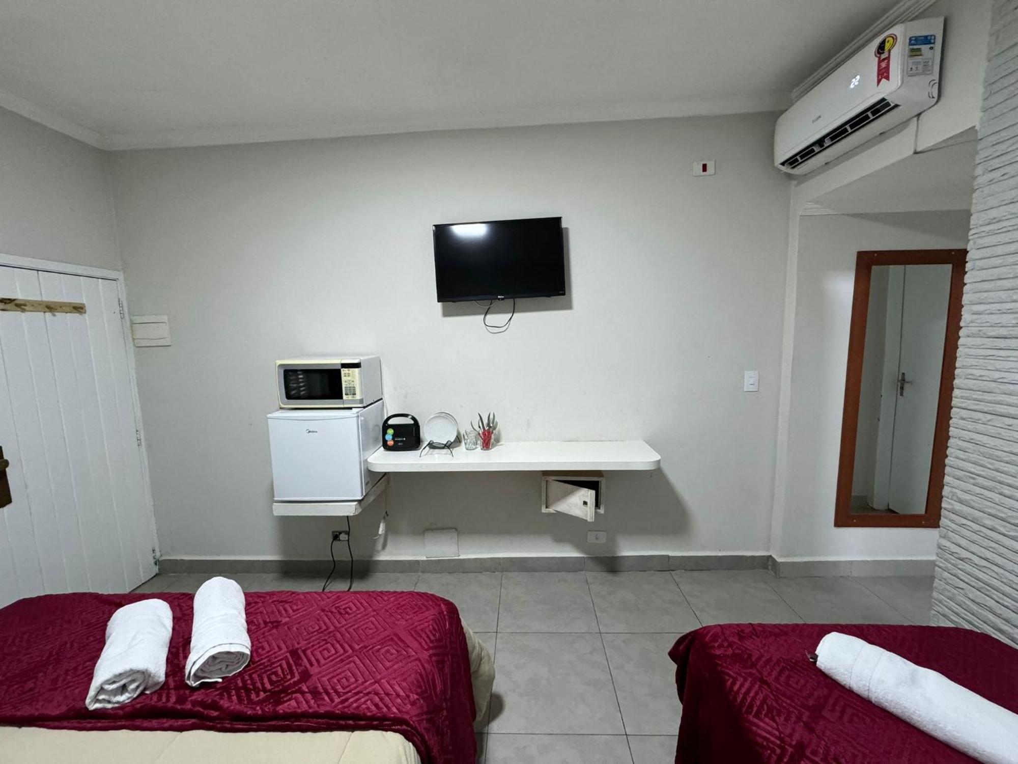 Delphin Pe Na Areia Holiday home Guaruja